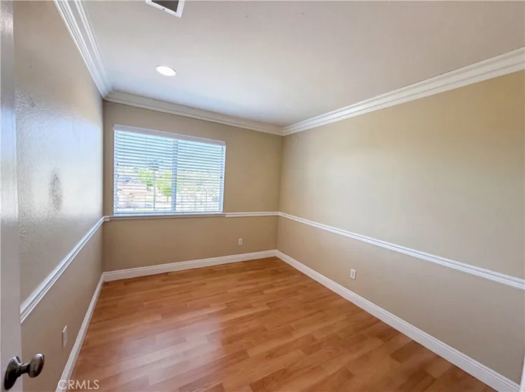 27801 Canyon Hills Way photo 13