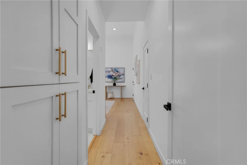 1871 Greenfield Avenue #102 photo 11