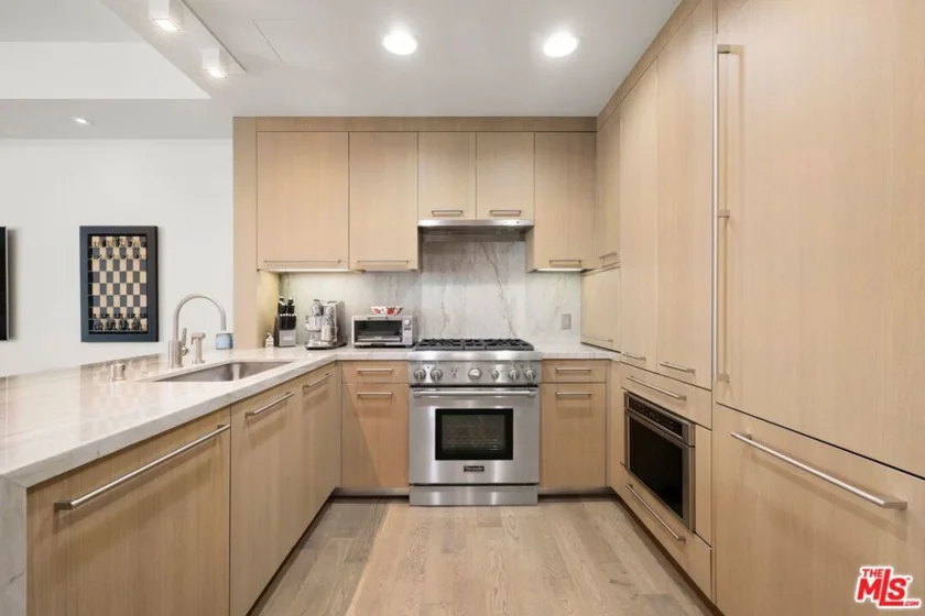 1755 Ocean Avenue #608 photo 4