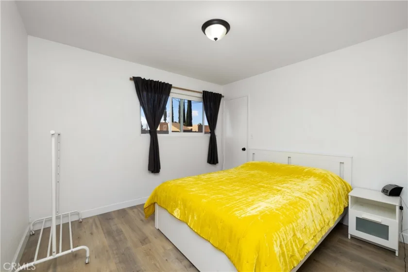 10757 Hortense #307 photo 13