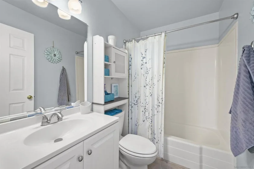 1311 Hawk Lane photo 32