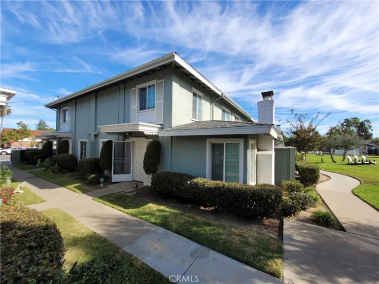 1845 Anaheim Avenue #6C photo 1