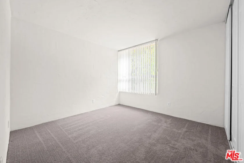 826 2nd Street #101 photo 10
