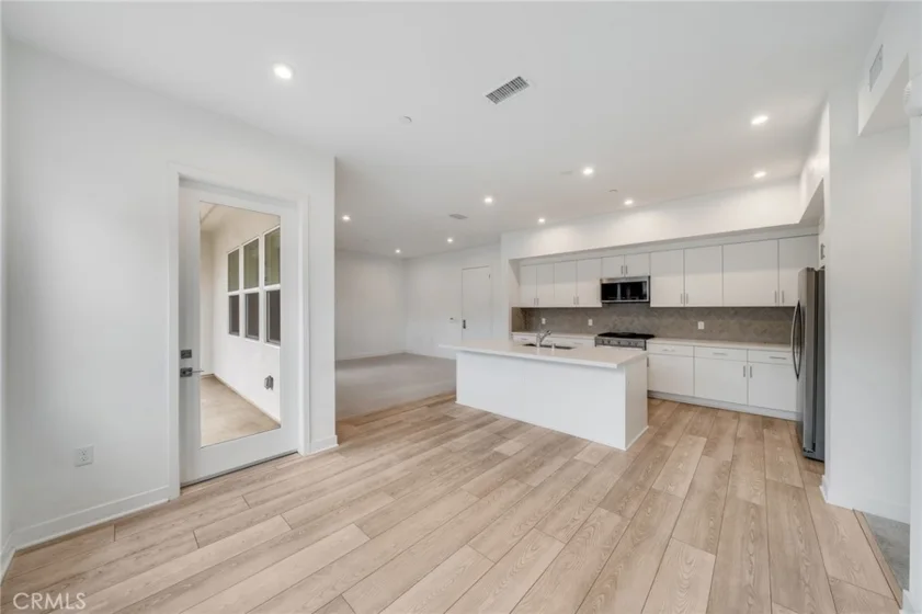 1338 S Urbana photo 1