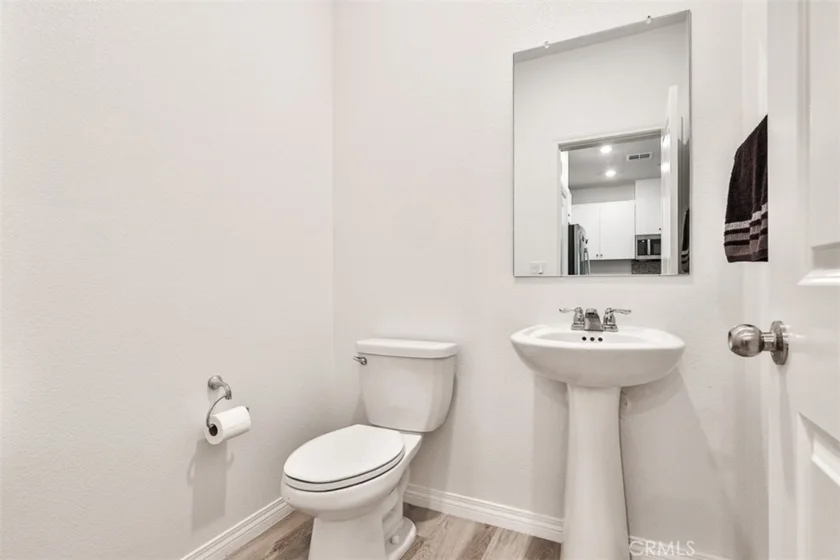16048 Lasselle Street #2 photo 21