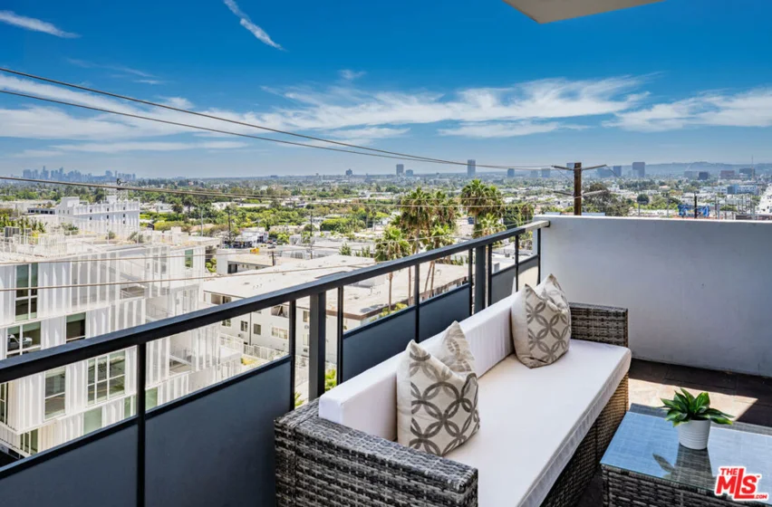 1155 N La Cienega Boulevard #508 photo 8