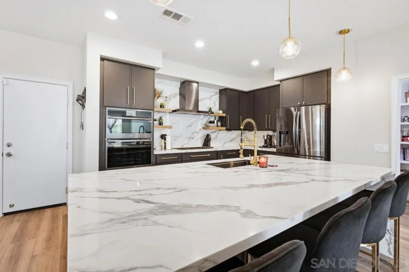30303 Laruns Street photo 21