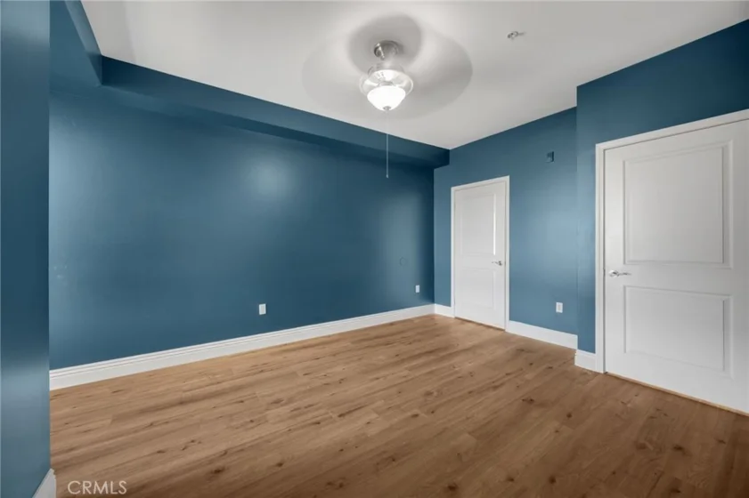 6938 Laurel Canyon #303 photo 17