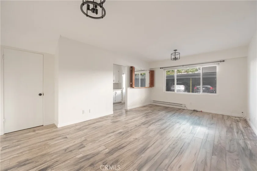 4579 Ambrose Avenue #4 photo 14