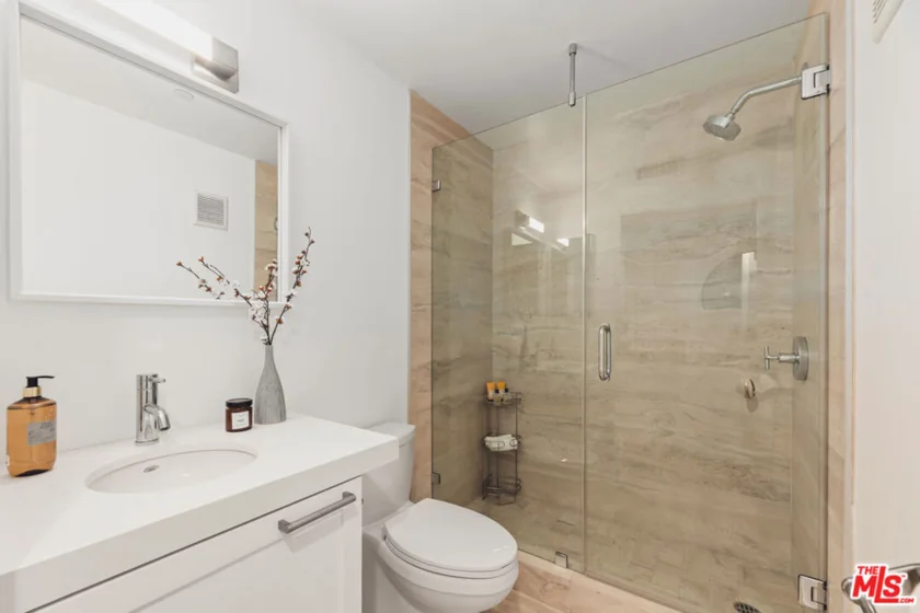 1133 5th Street #204 photo 19