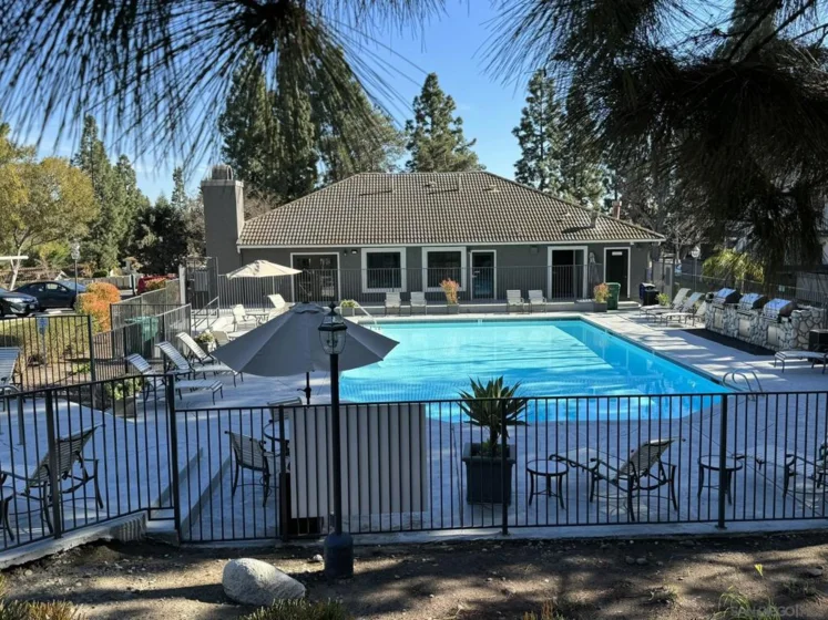14942 Avenida Venusto #108 photo 1