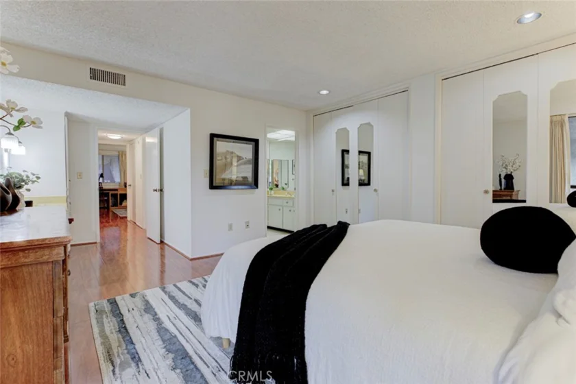 125 W Mountain Street #102 photo 50