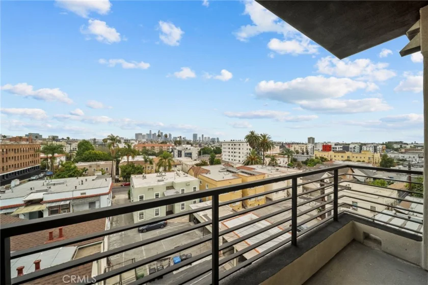 900 S Kenmore Avenue #504 photo 18