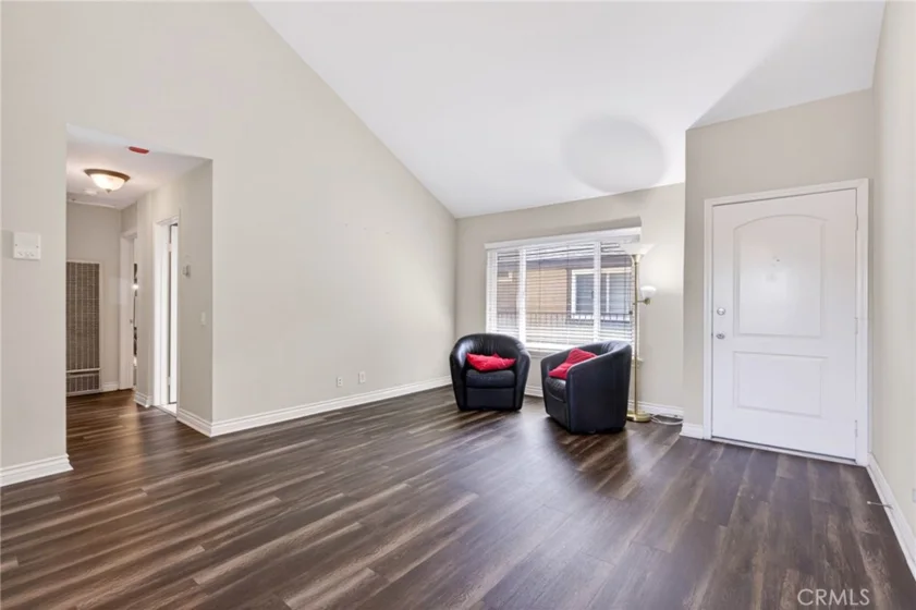 2925 Spaulding Street #303 photo 2