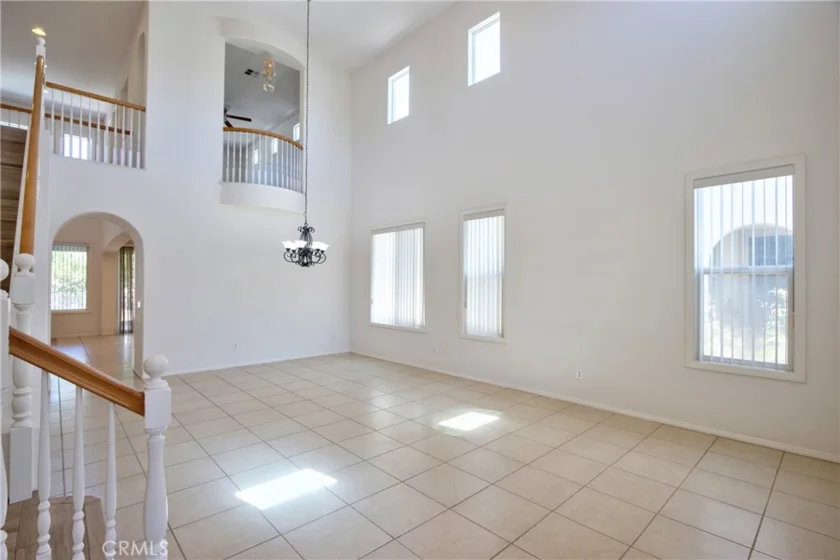 45743 Magnolia photo 3