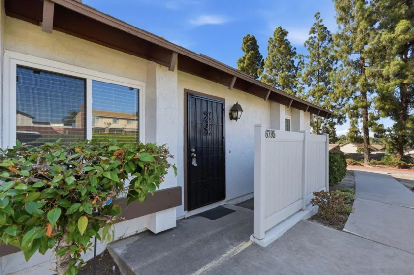 6795 Parkside photo 14