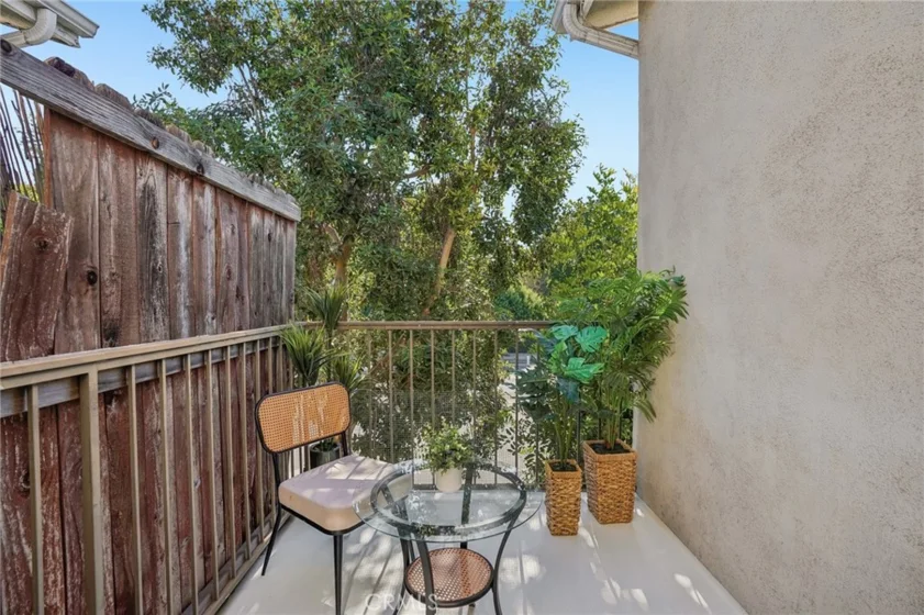4189 Vineland Avenue #111 photo 15