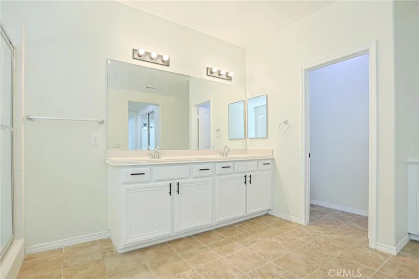 40322 Ariel Hope photo 55