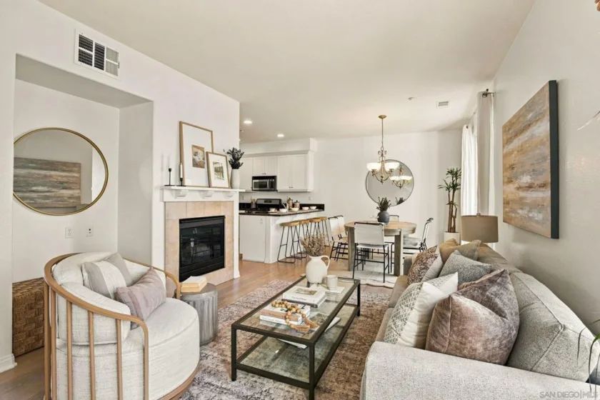 845 Harbor Cliff Way #305 photo 1