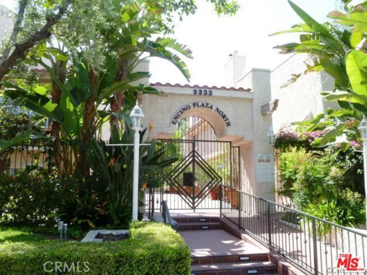 5333 Zelzah Avenue #104 photo 1