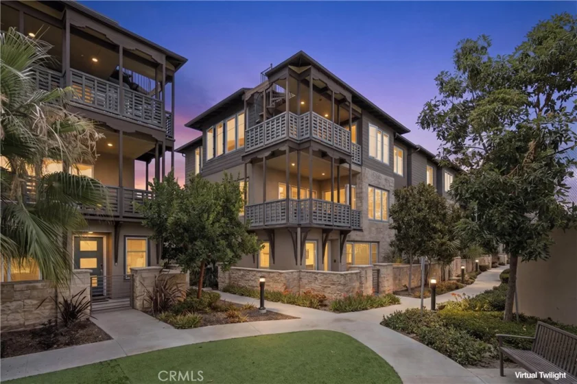 1313 Doheny photo 1