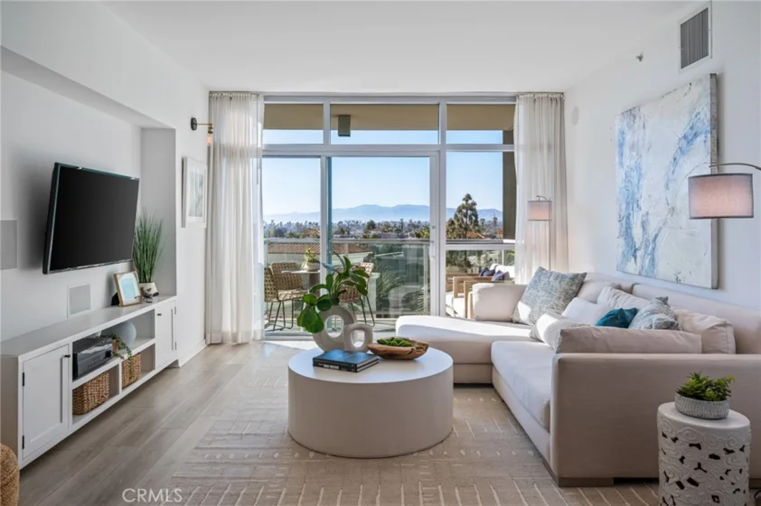 13700 Marina Pointe #611 photo 12