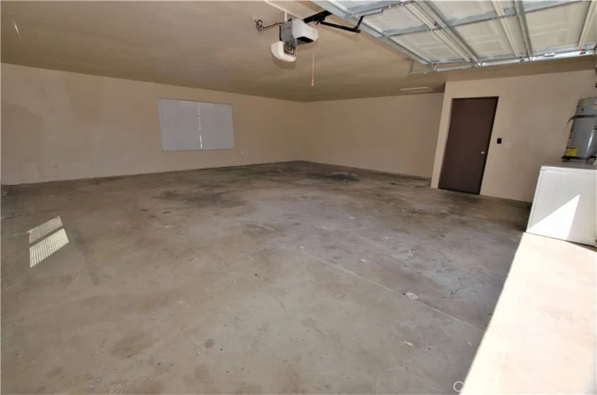 25189 Monroe Avenue photo 20