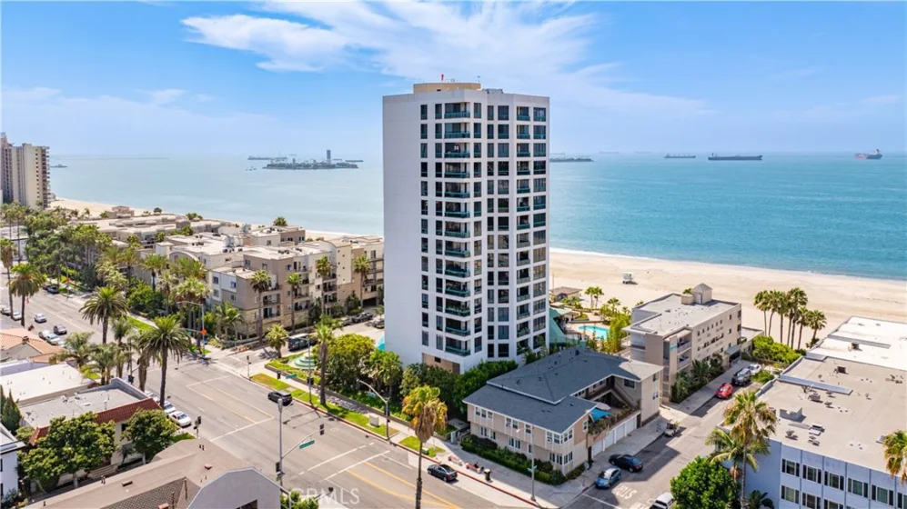 1310 E Ocean #401 photo 56