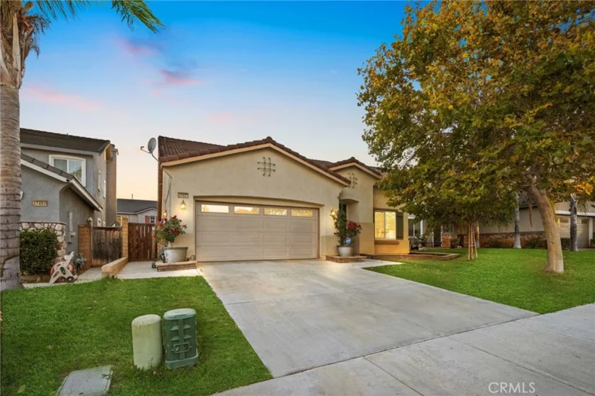 37457 Stellarview Avenue photo 2