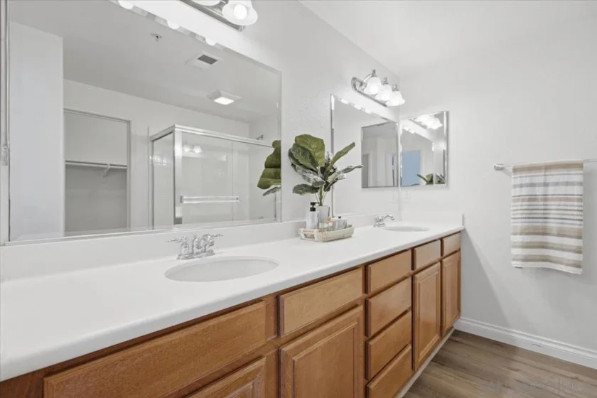 13051 S Evening Creek Drive #49 photo 16