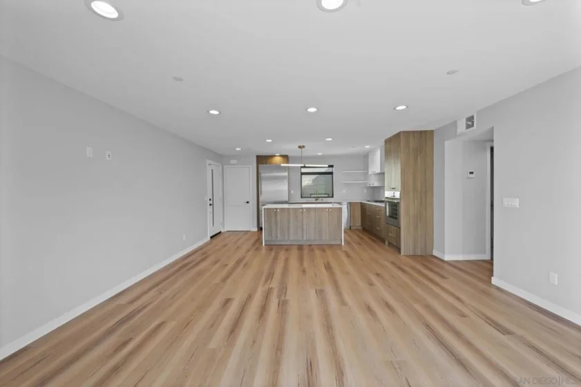 809 Seacoast Drive photo 10