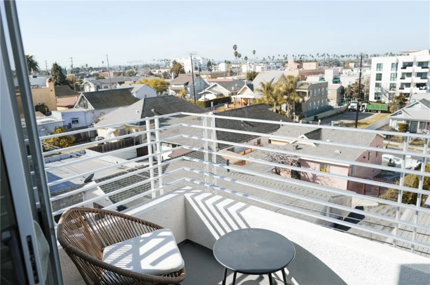 1101 S Harvard Boulevard #506 photo 3