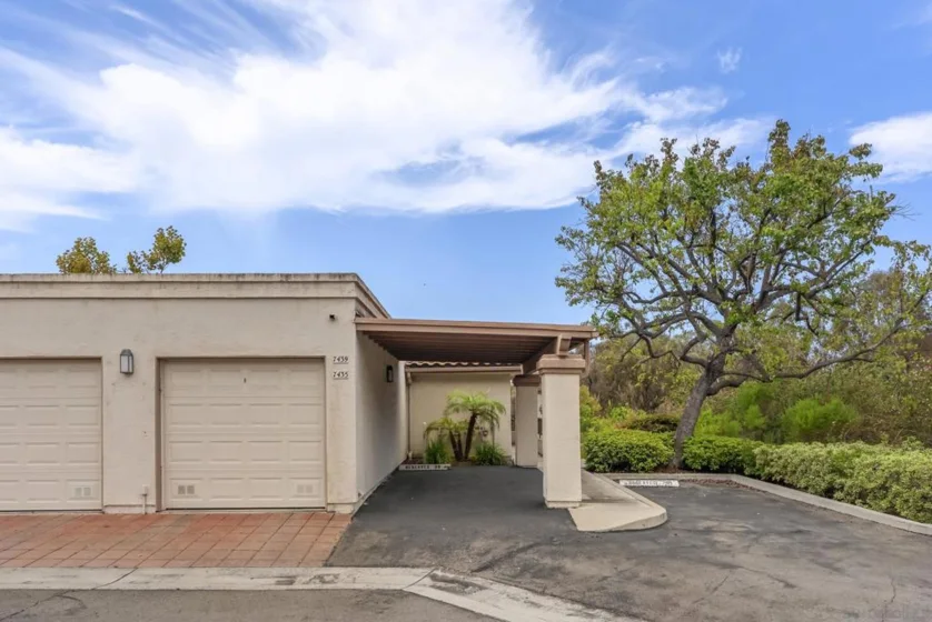 7439 Altiva Place photo 28