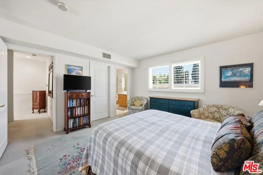 1043 11th Street #3 photo 35