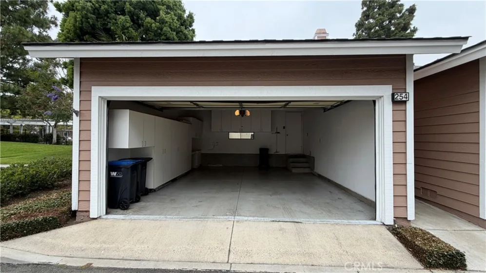 254 Monroe photo 26