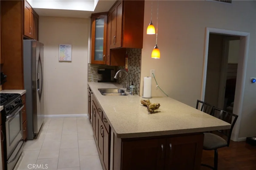 11225 Peach Grove Street #202 photo 22