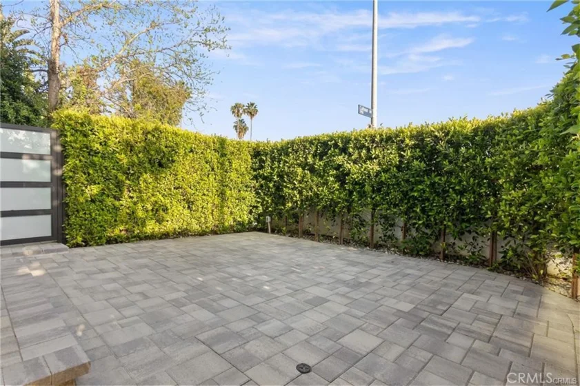 14157 Tiara Street #101 photo 4