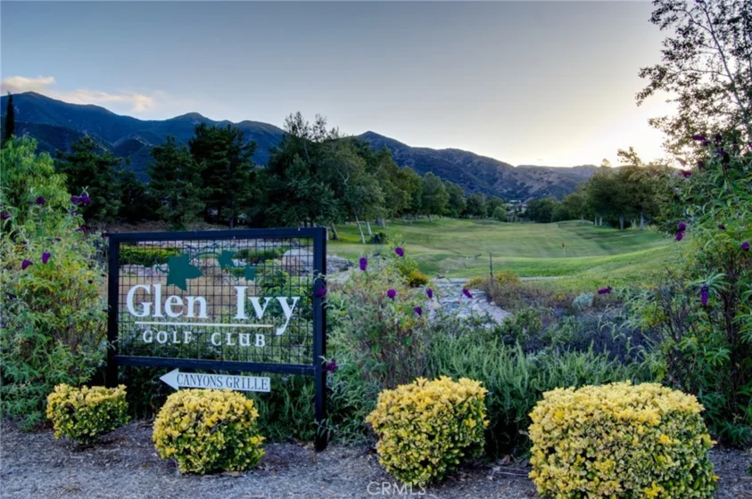 8807 Cuyamaca photo 38