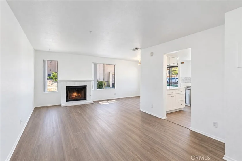 1022 Grape Street photo 3