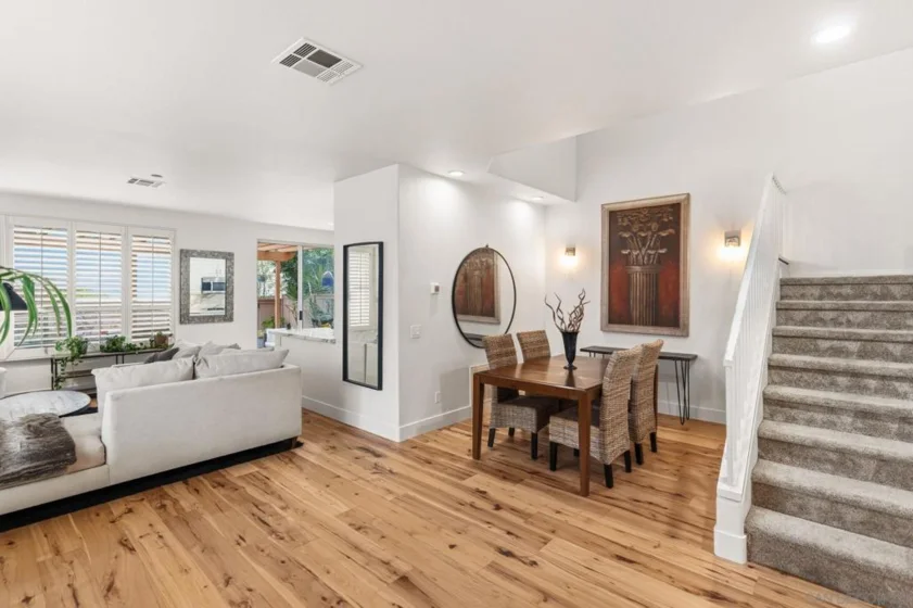 5572 Renaissance Avenue #3 photo 8