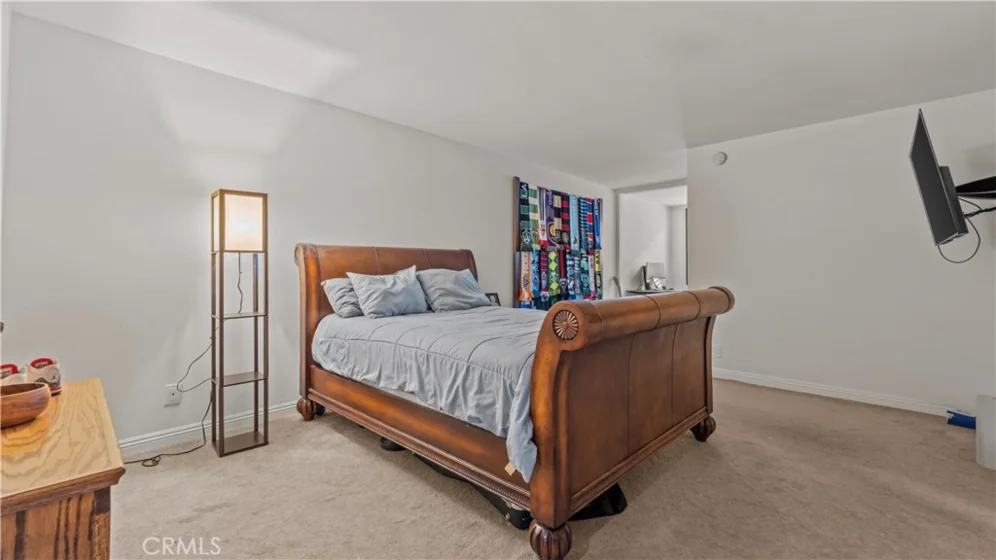 14521 Benefit Street #102 photo 13