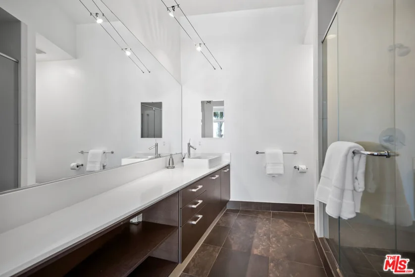 13320 Beach Avenue #304 photo 15