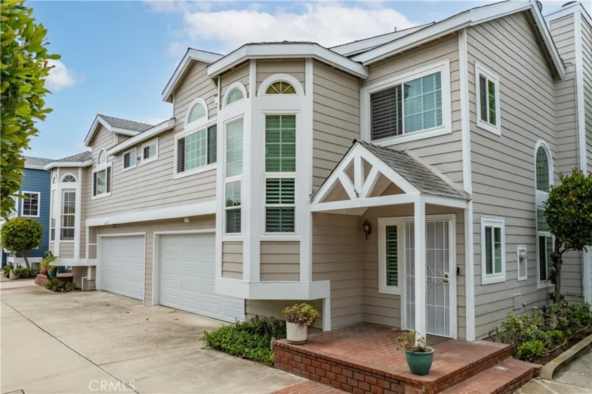 2547 Orange Avenue #D photo 1