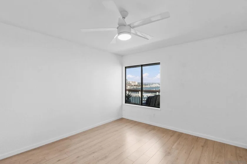 92 Montego Court photo 23