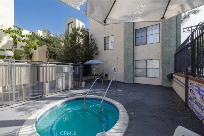 1237 E 6th Street #110 photo 14