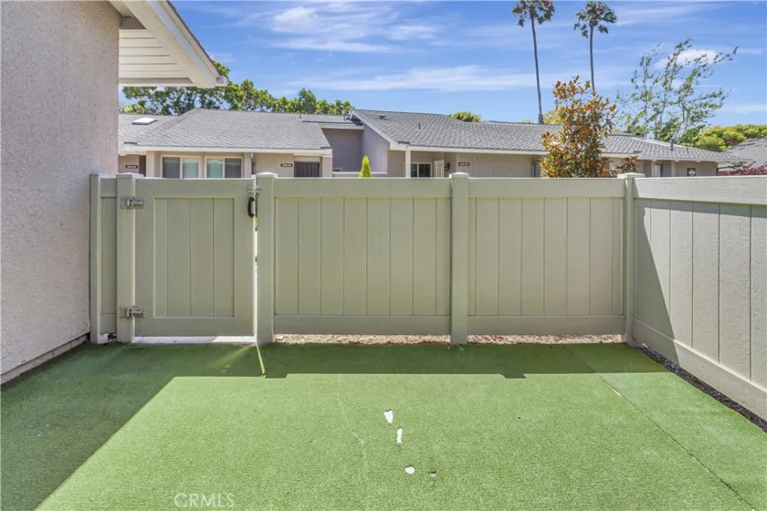 8566 Larkhall Circle #808-B photo 14