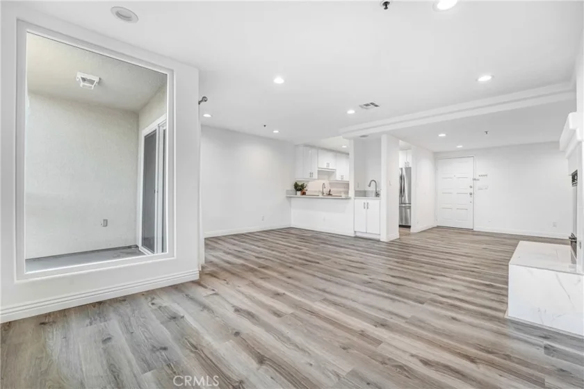 335 S Sierra Madre #203B photo 5