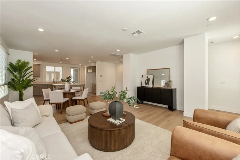2870 N Glassell photo 11