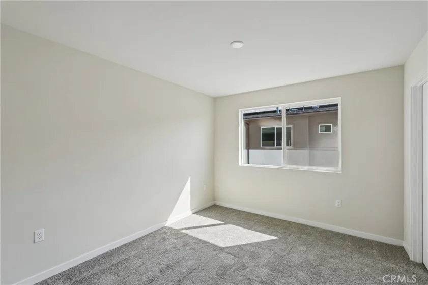 9542 Hannah Way photo 15
