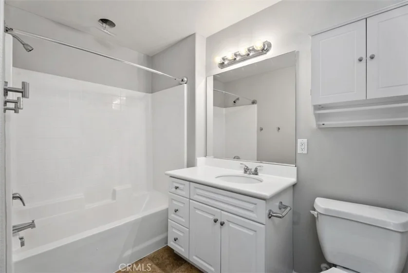 117 Silverado photo 12